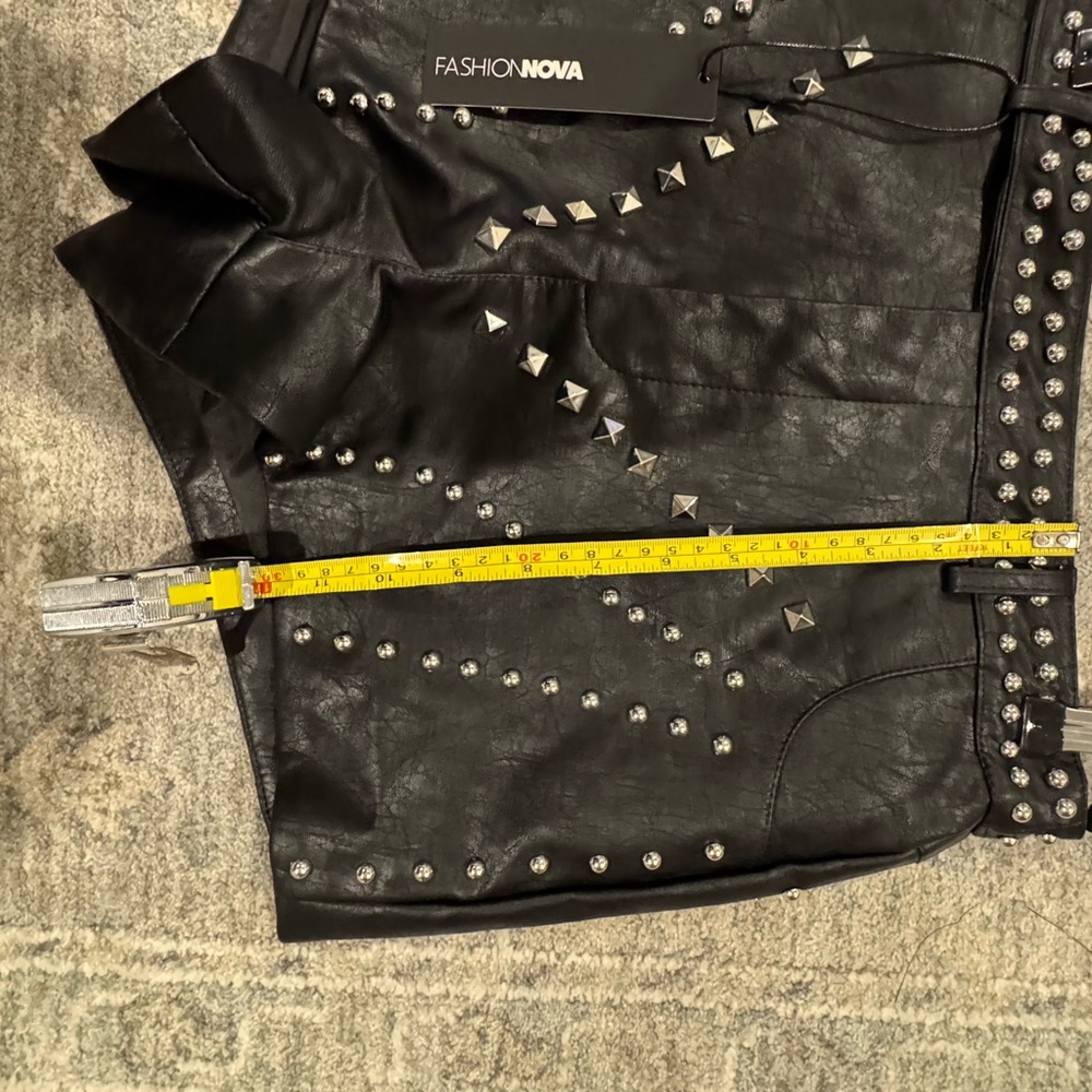 Fashion Nova sz SMALL Black High Waist Studded Faix Leather Shorts - Picture 4 of 6